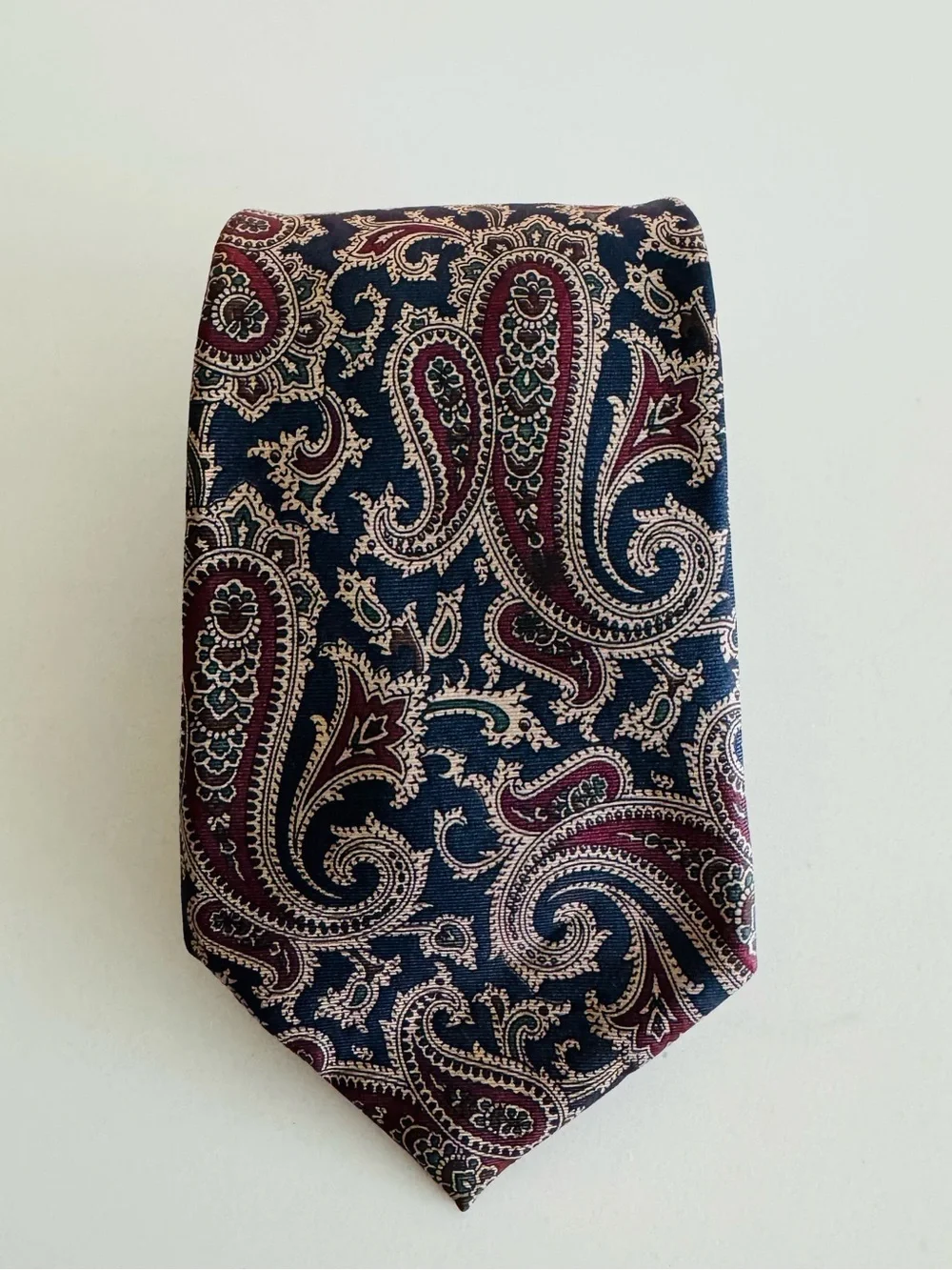 Christian Dior Vintage 100% Silk Navy Burgundy Paisley Classic Men’s Necktie